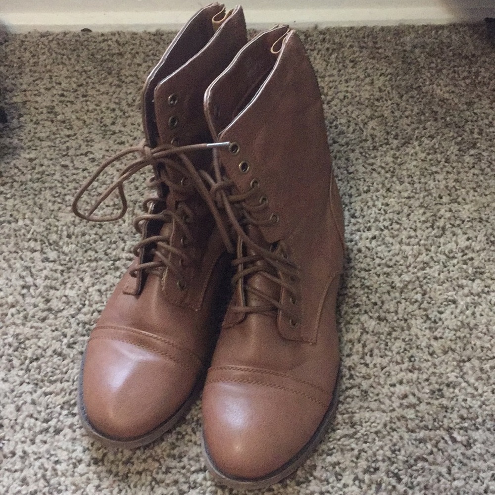 Tan combat boots